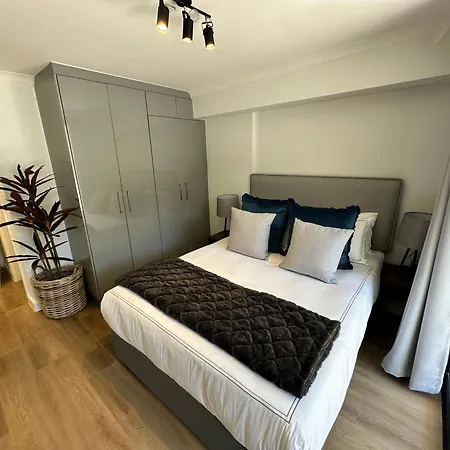 Newlands Peak Apartments Cape Town Exterior photo