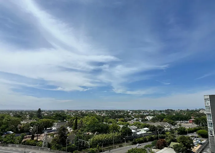 Newlands Peak Apartments
